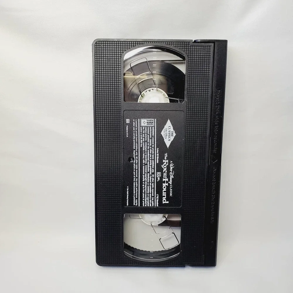 Tested-Disney The Fox and The Hound VHS w/ Bonus Disney Collector Mystery Pack - Picture 7 of 11